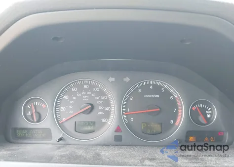 2010 Volvo Xc90 3.2 z USA, uszkodzony, nr VIN YV4982CZ3A1560075